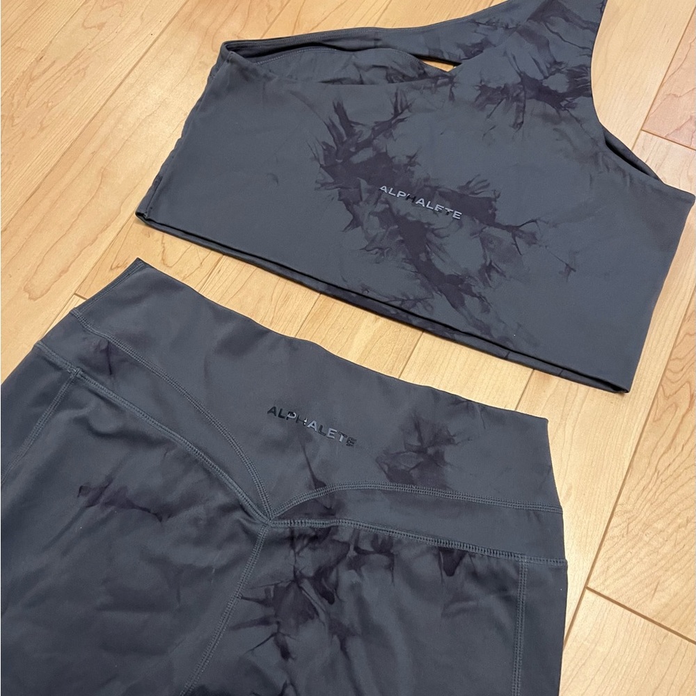 * SET* ALPHALETE Alphalux Force Leggings and matching Asymmetrical Bra - Picture 4 of 5